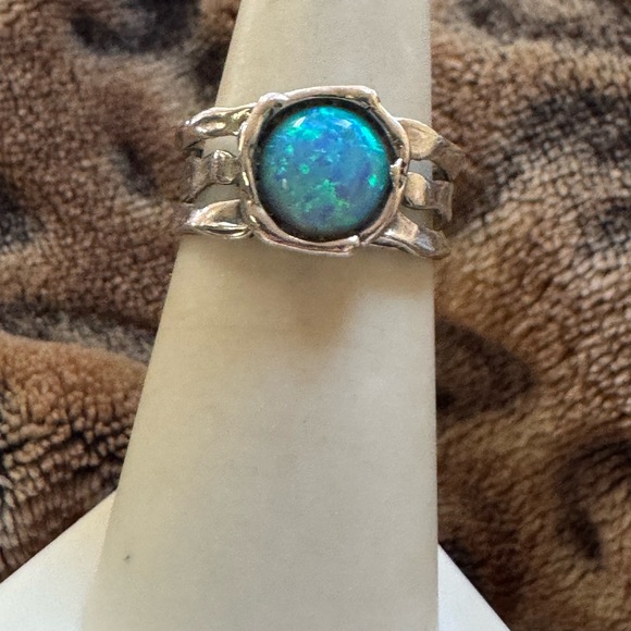 925 Opal Ring - Picture 14 of 16